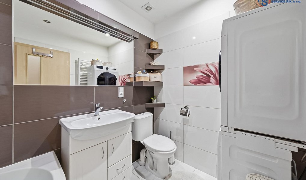 Prodej bytu 3+kk 64 m², Šternberk – náhled fotky 15