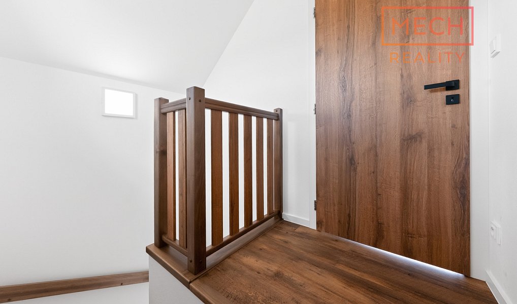 Prodej domu 100 m² s pozemkem 564 m², Znojmo – náhled fotky 23