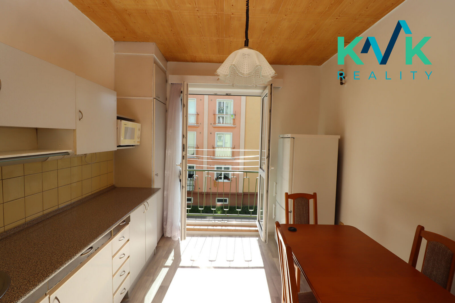 Pronájem bytu 2+1 58 m² – fotografie 2