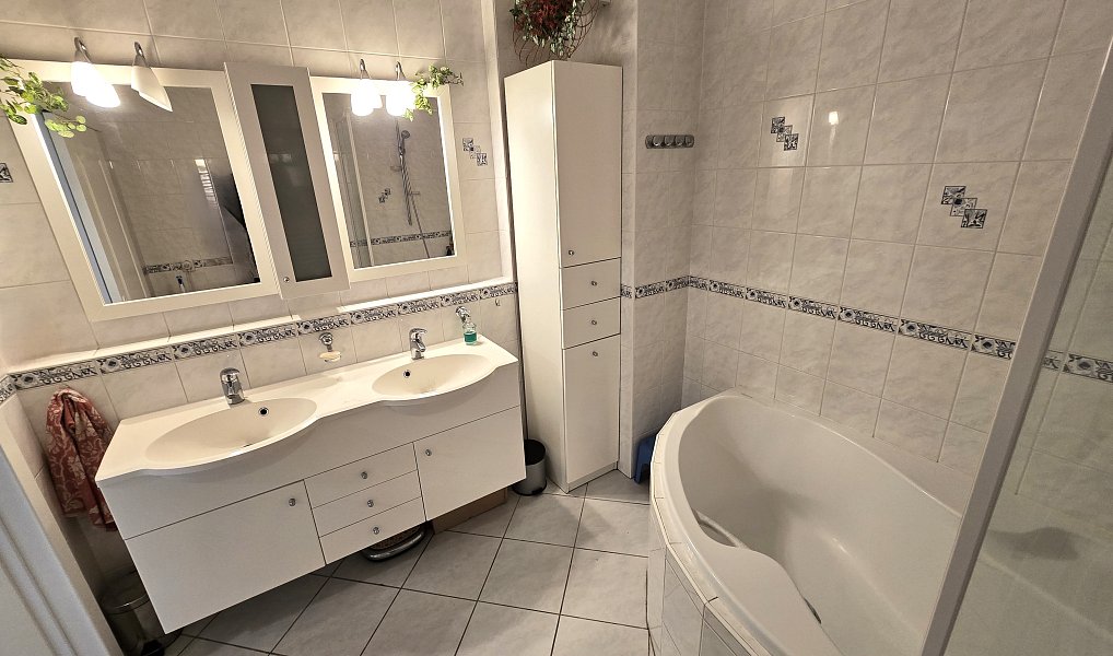 Pronájem bytu 3+kk 90 m², Brno – náhled fotky 18