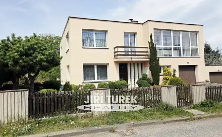 Prodej domu 260 m² s pozemkem 915 m², Obecnice, okres Příbram