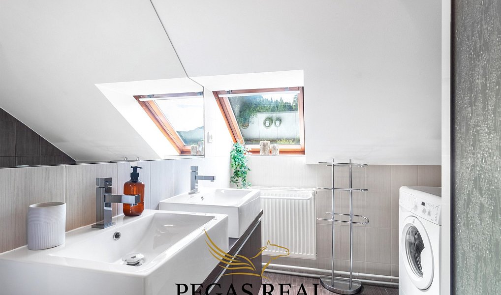 Prodej bytu 3+1 60 m², Velké Karlovice – náhled fotky 12