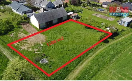 Prodej stavebního pozemku 1 100 m², Holasovice - Loděnice, okres Opava