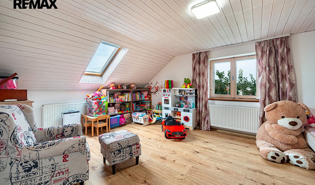 Prodej domu 216 m² s pozemkem 339 m², Brandýs nad Labem-Stará Boleslav – náhled fotky 5