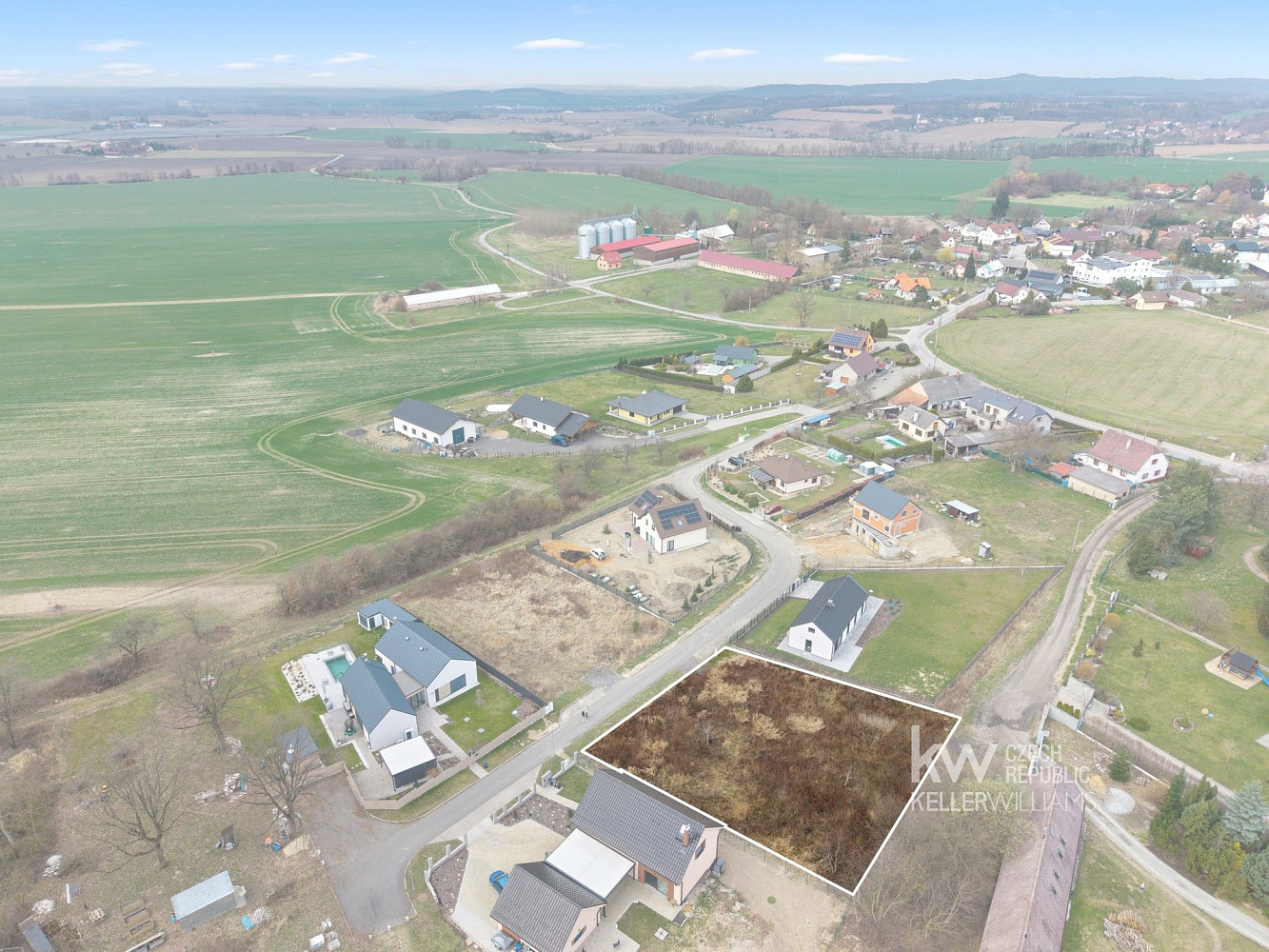 Prodej stavebního pozemku 1 257 m² – fotografie 2