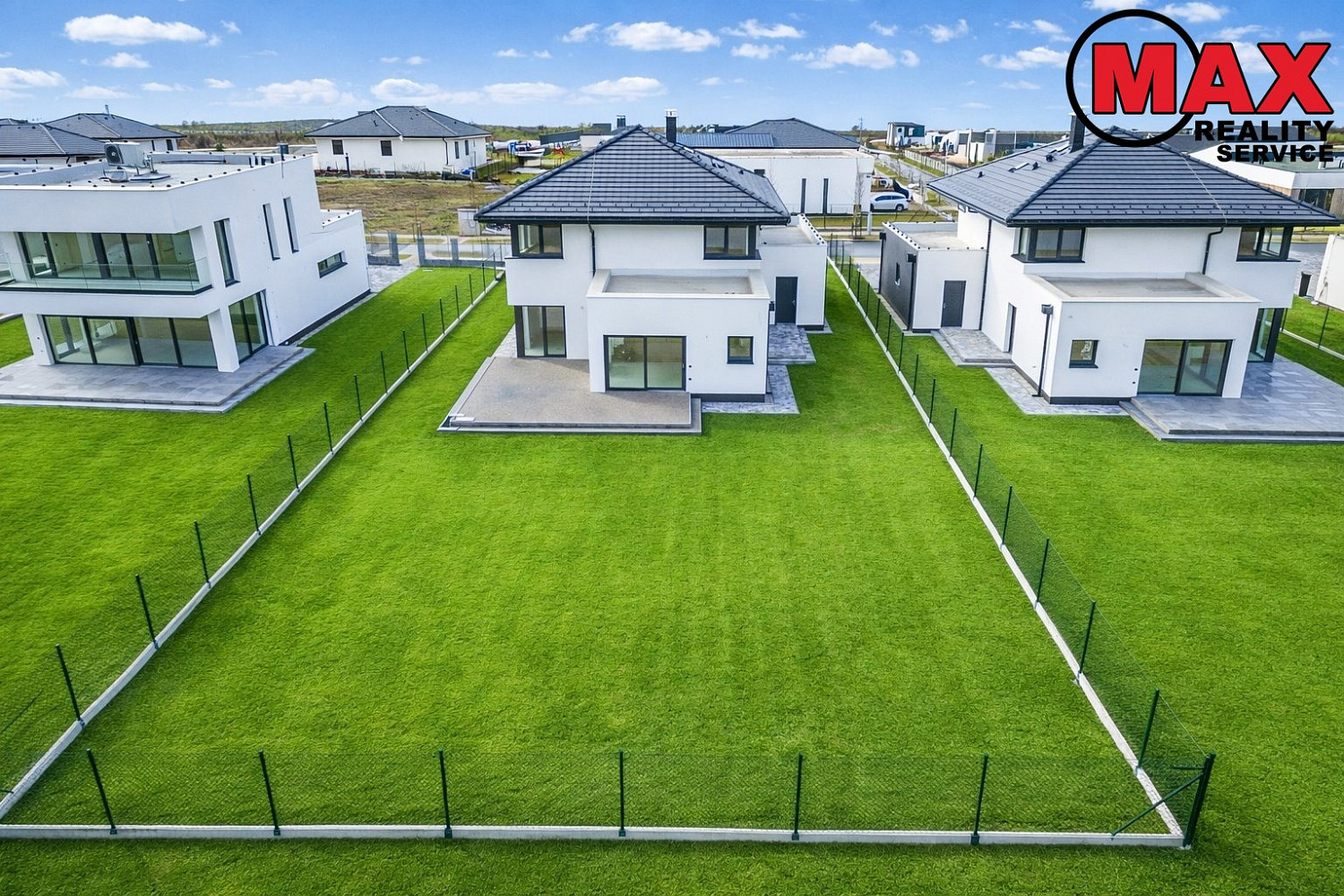 Prodej domu 216 m² s pozemkem 821 m²