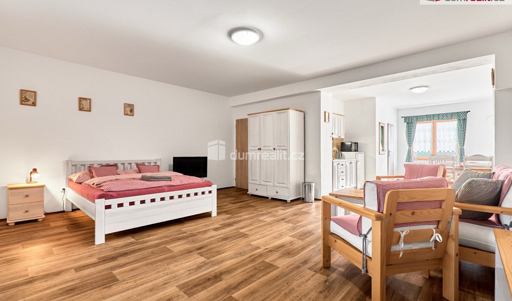 Prodej domu 570 m² s pozemkem 1 109 m², Chlum u Třeboně – náhled fotky 24
