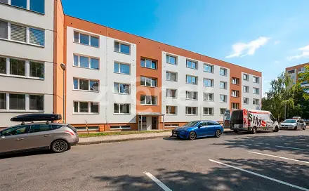 Prodej bytu 2+1 45 m², Budovatelská, Zlín