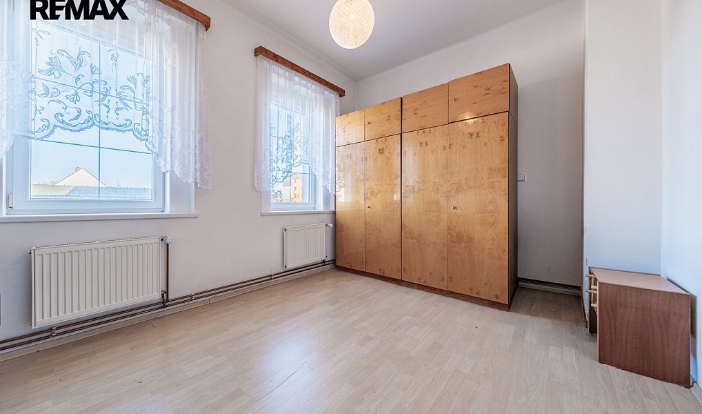 Prodej domu 260 m² s pozemkem 180 m², Krupka – náhled fotky 48