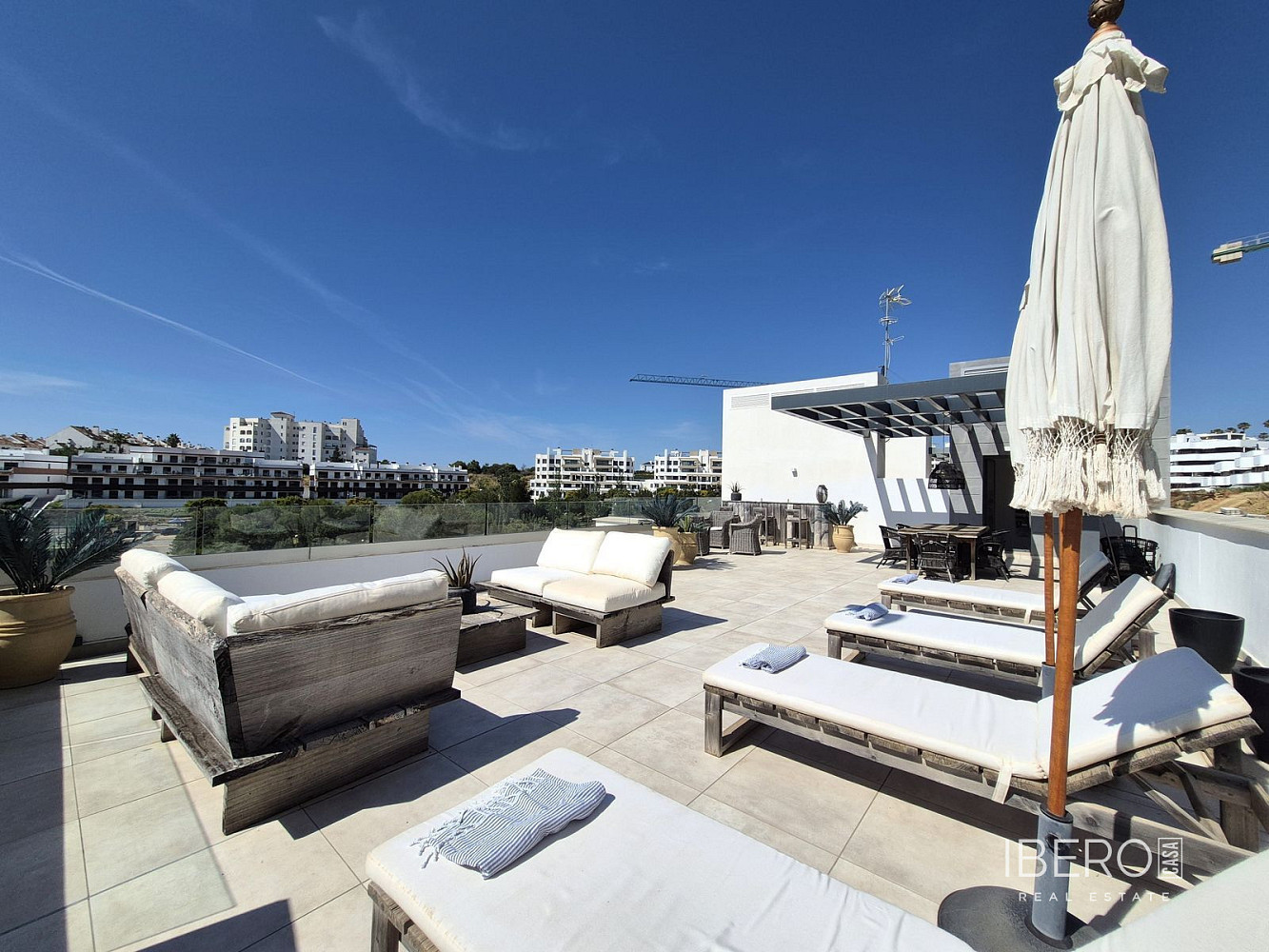 Piso 4+kk – Estepona, Barriada Islas Canarias - Vista 2