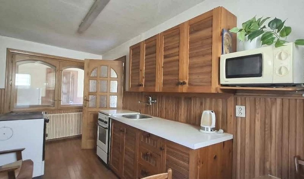 Prodej domu 350 m² s pozemkem 1 963 m², Ivaň – náhled fotky 18