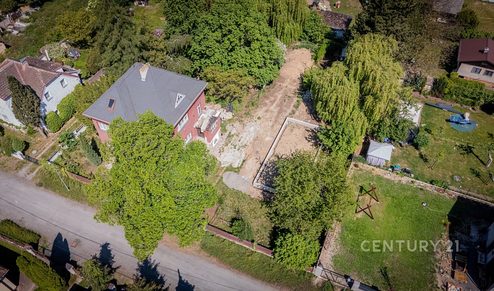 Prodej stavebního pozemku 877 m², Úvaly – náhled fotky 8