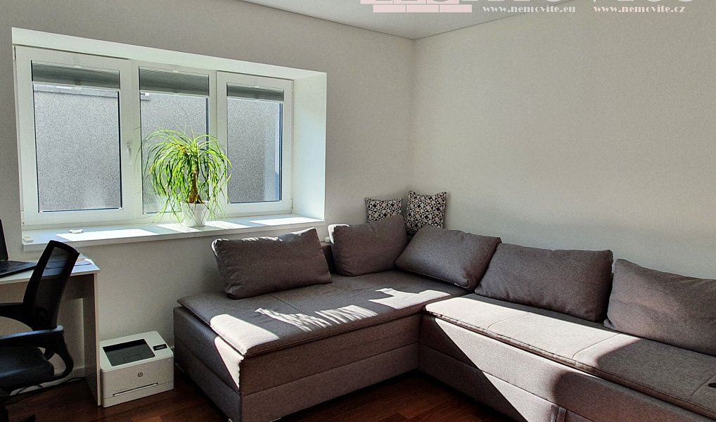 Prodej domu 179 m² s pozemkem 437 m², Okrouhlo – náhled fotky 14
