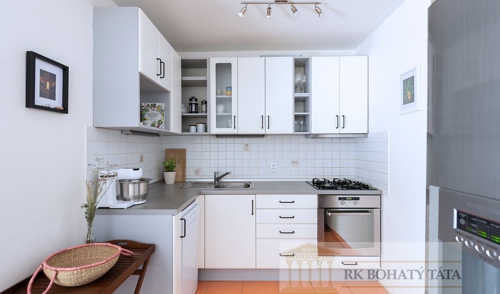 Prodej bytu 3+kk 70 m², Praha – náhled fotky 9