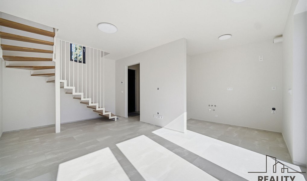 Prodej bytu atypického 55 m², Pardubice – náhled fotky 5