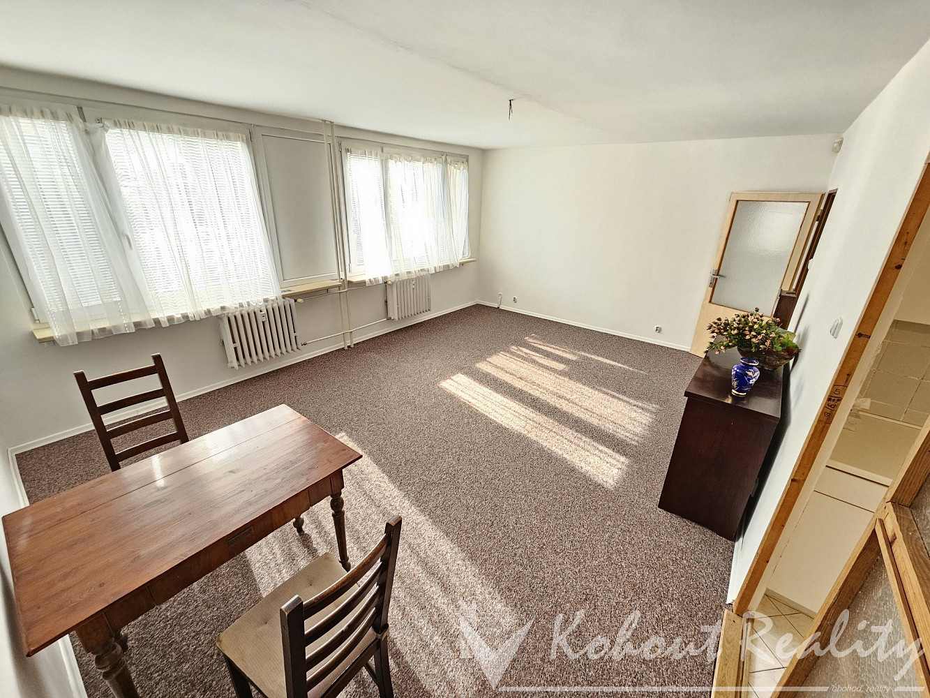 Pronájem bytu 3+kk 69 m² – fotografie 2