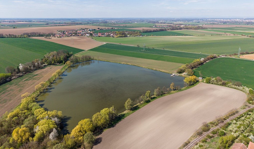 Prodej stavebního pozemku 1 700 m², Chrudim – náhled fotky 11