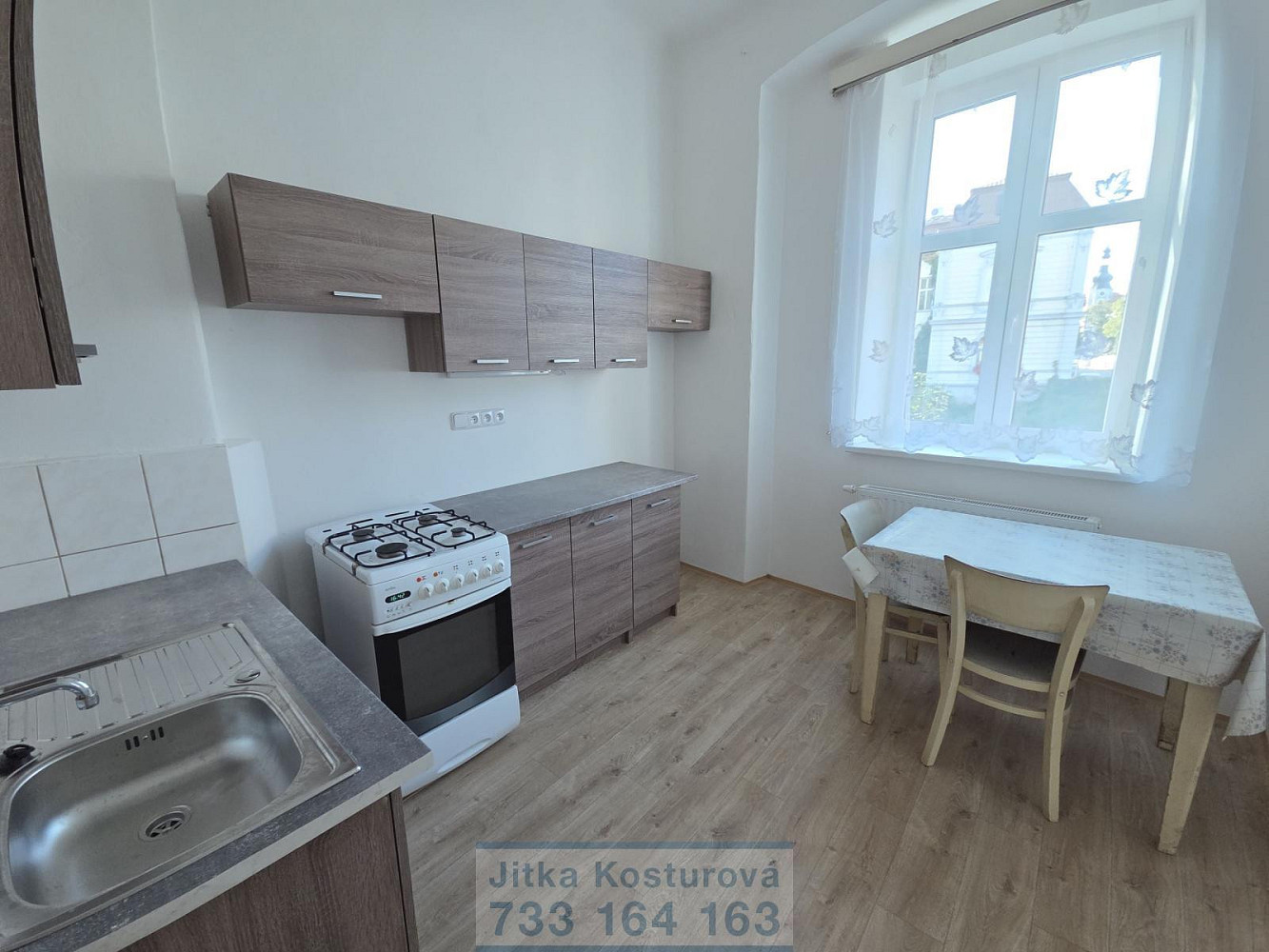 Pronájem bytu 2+1 54 m² – fotografie 3