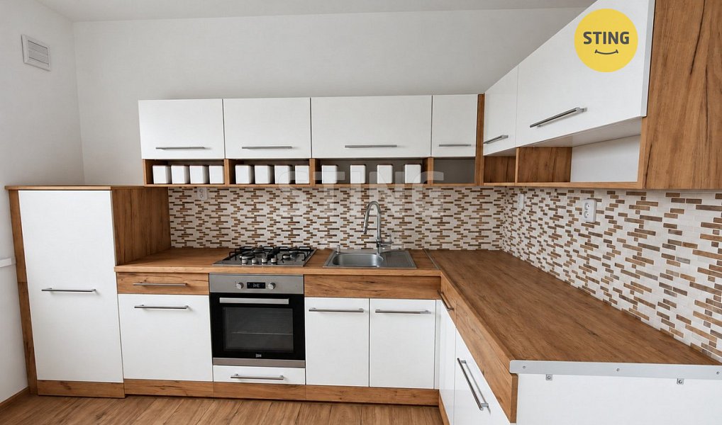 Prodej bytu 2+1 43 m², Mládežnická, Český Těšín, okres Karviná