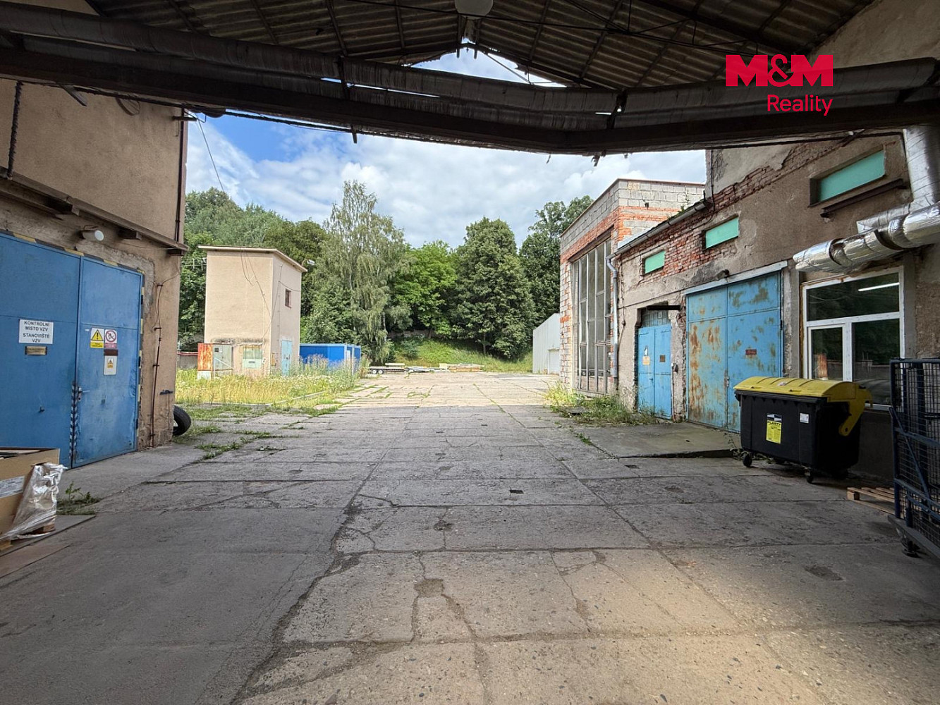 Pronájem skladovacích prostor 1 500 m² – fotografie 5