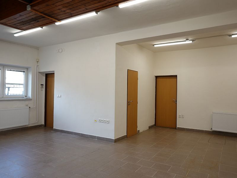 Pronájem výrobních prostor 180 m² — photo 3