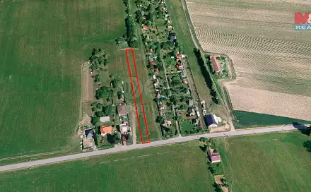Prodej stavebního pozemku 2 513 m², Černovice, okres Pelhřimov