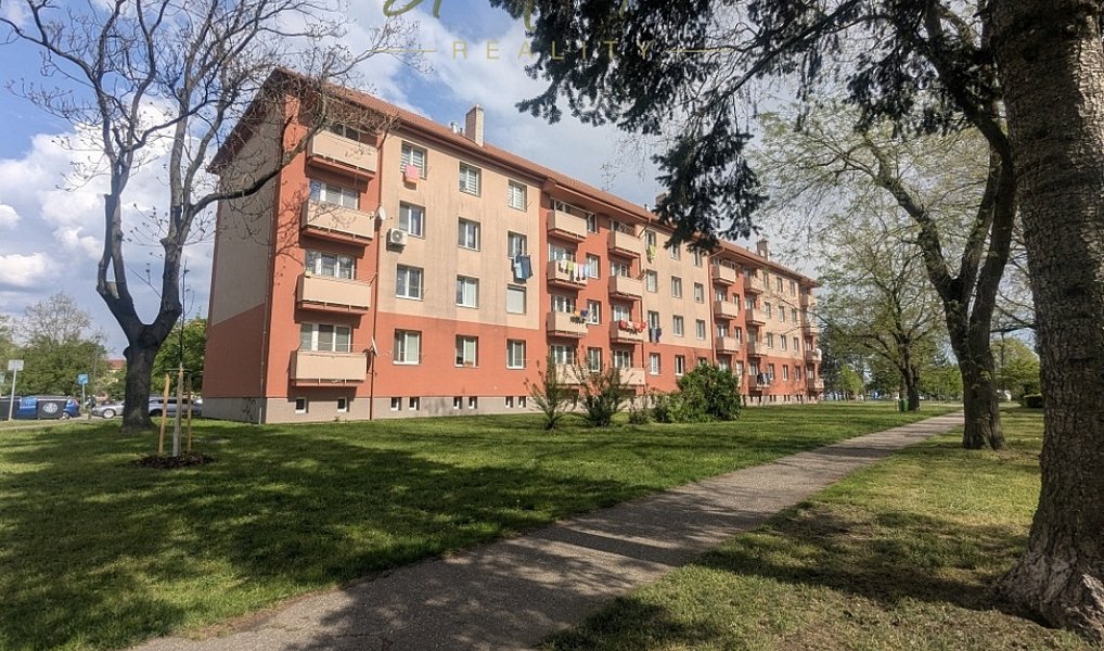 Prodej bytu 3+1 64 m², Hodonín – náhled fotky 27
