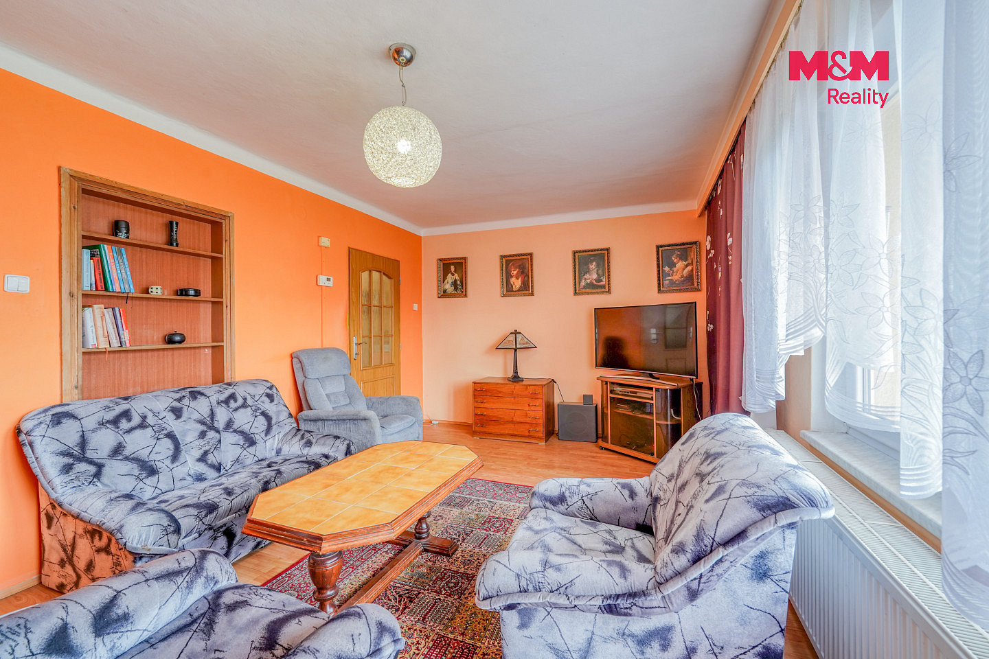 Prodej domu 205 m² s pozemkem 1 413 m²