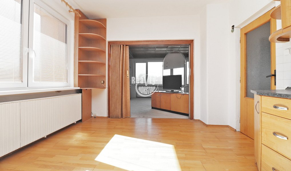 Prodej domu 250 m² s pozemkem 1 309 m², Jihlava – náhled fotky 14