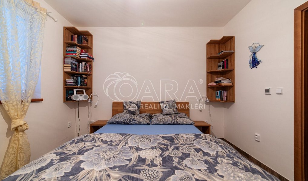 Prodej domu 105 m² s pozemkem 2 043 m², Lochovice – náhled fotky 12