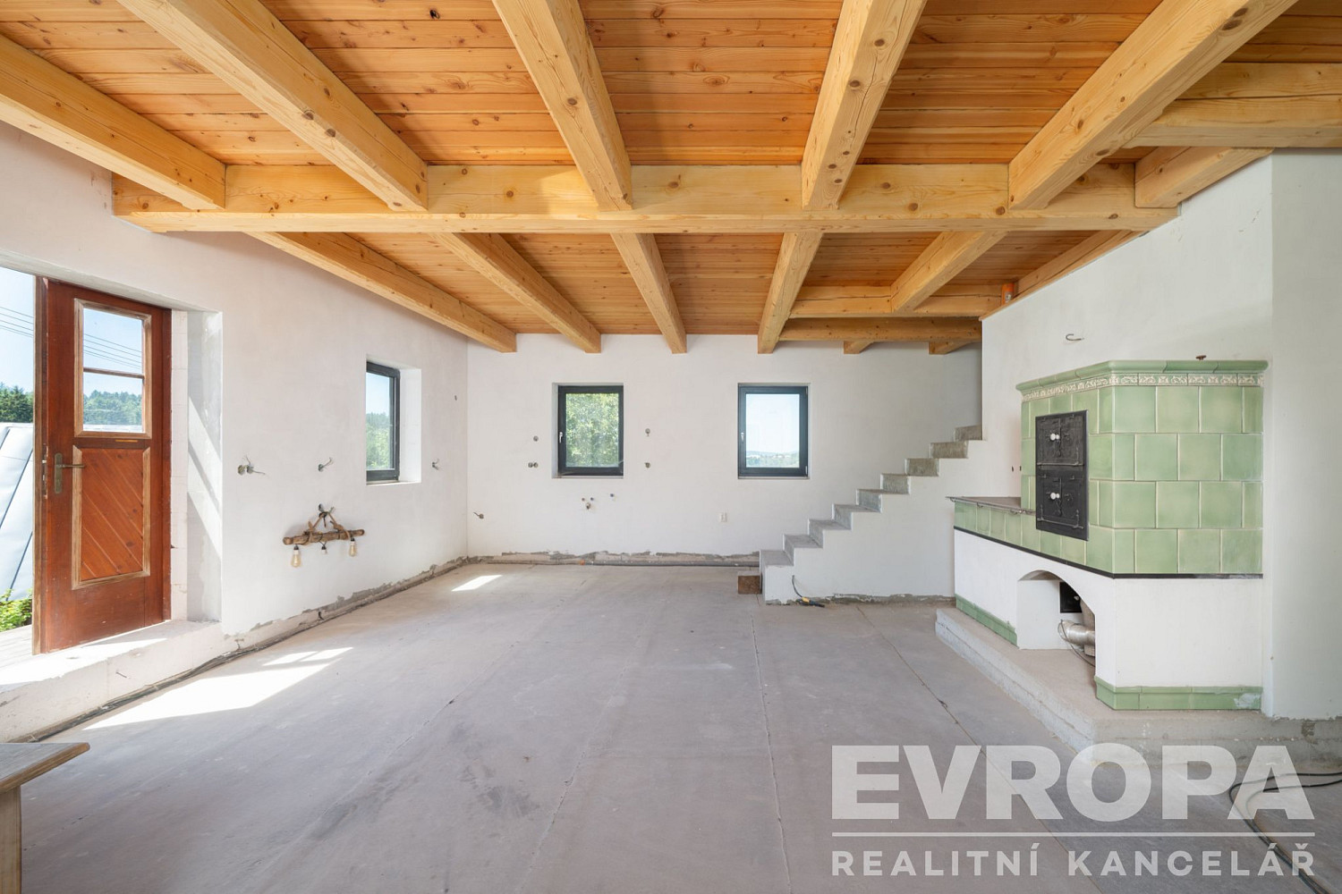 Prodej domu 300 m² s pozemkem 1 050 m² – fotografie 2