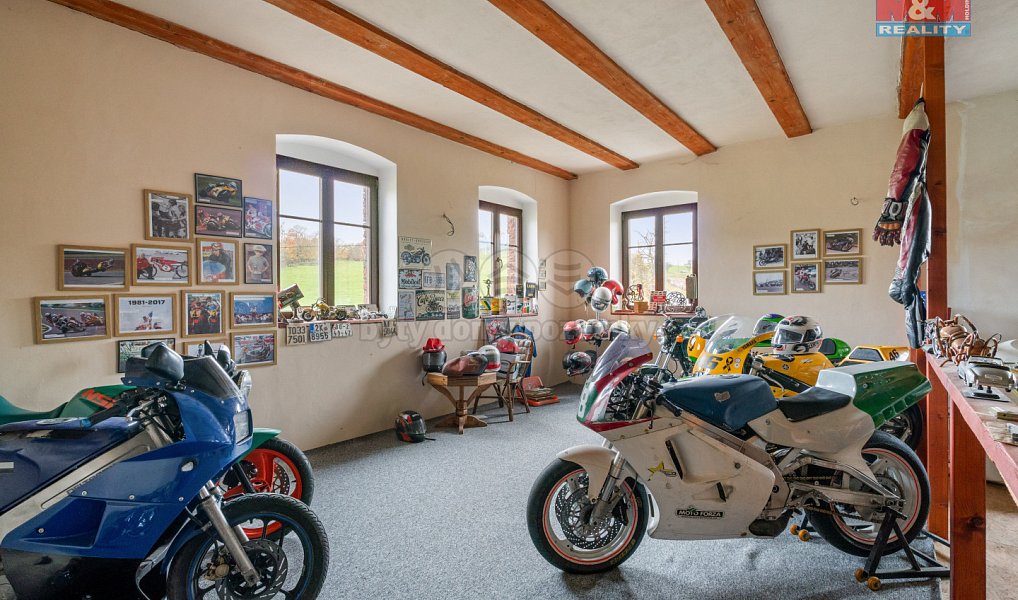 Prodej domu 580 m² s pozemkem 883 m², Povrly – náhled fotky 6