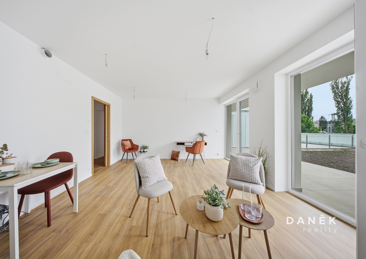 Prodej bytu 2+kk 56 m² – pohled 4