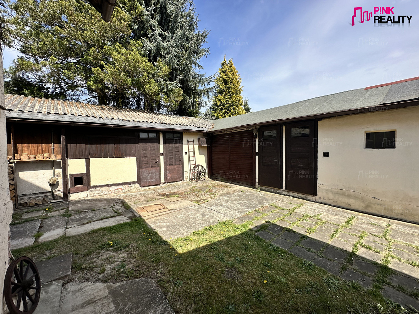 Prodej domu 101 m² s pozemkem 999 m² – fotografie 2