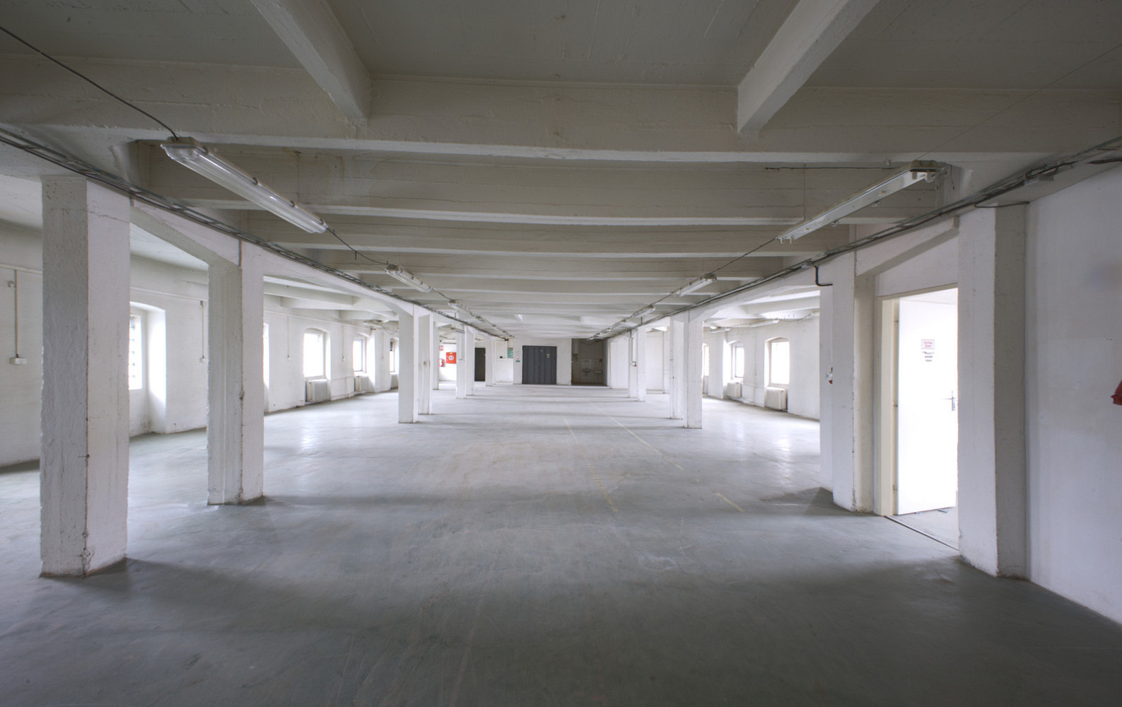 Pronájem skladovacích prostor 720 m² — photo 3
