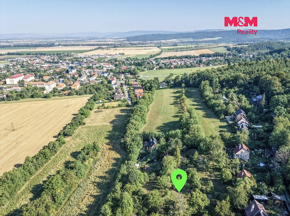 Prodej stavebního pozemku 2 011 m² – fotografie 4