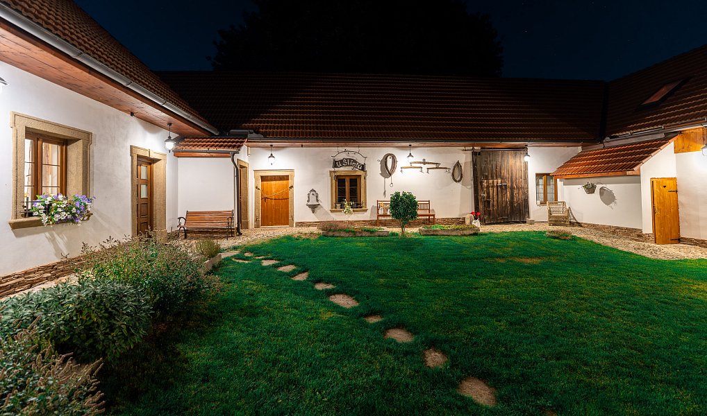 Prodej ubytovacího objektu 500 m², Opatov – náhled fotky 56