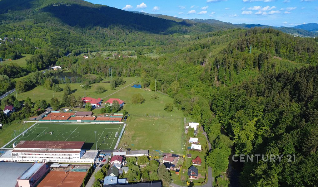 Chata 50 m2 s pozemkem 605 m2 v Rožnově pod Radhoštěm pěšky do centra, u sportovního areálu, Rožnov pod Radhoštěm – náhled fotky 27