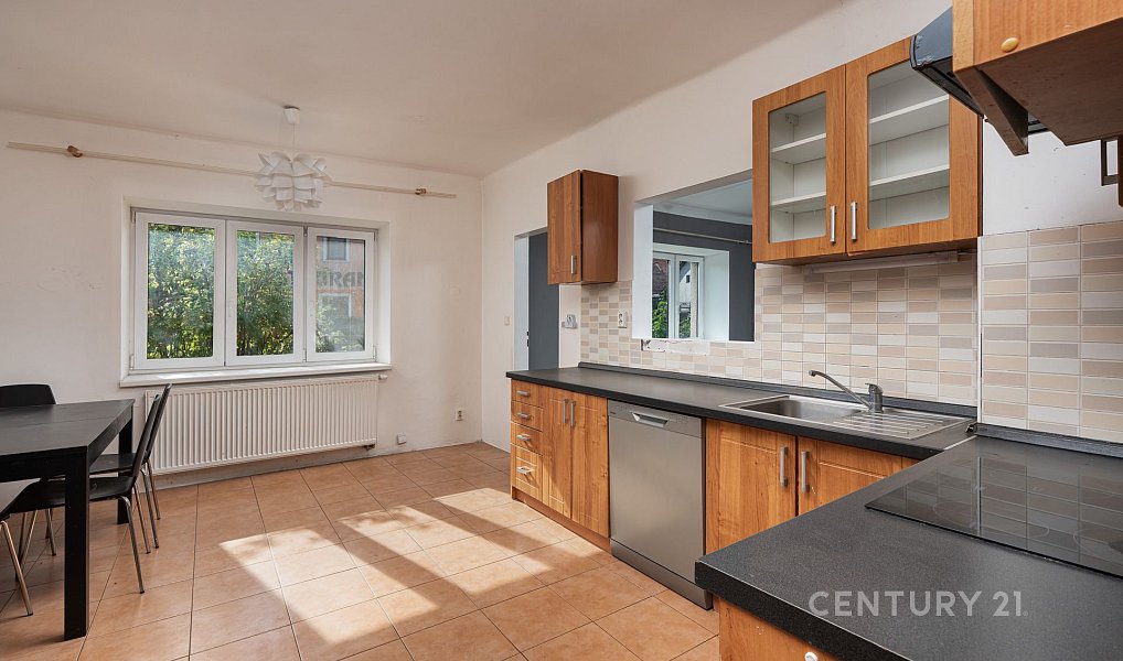 Prodej domu 140 m² s pozemkem 1 207 m², Vyžlovka – náhled fotky 3