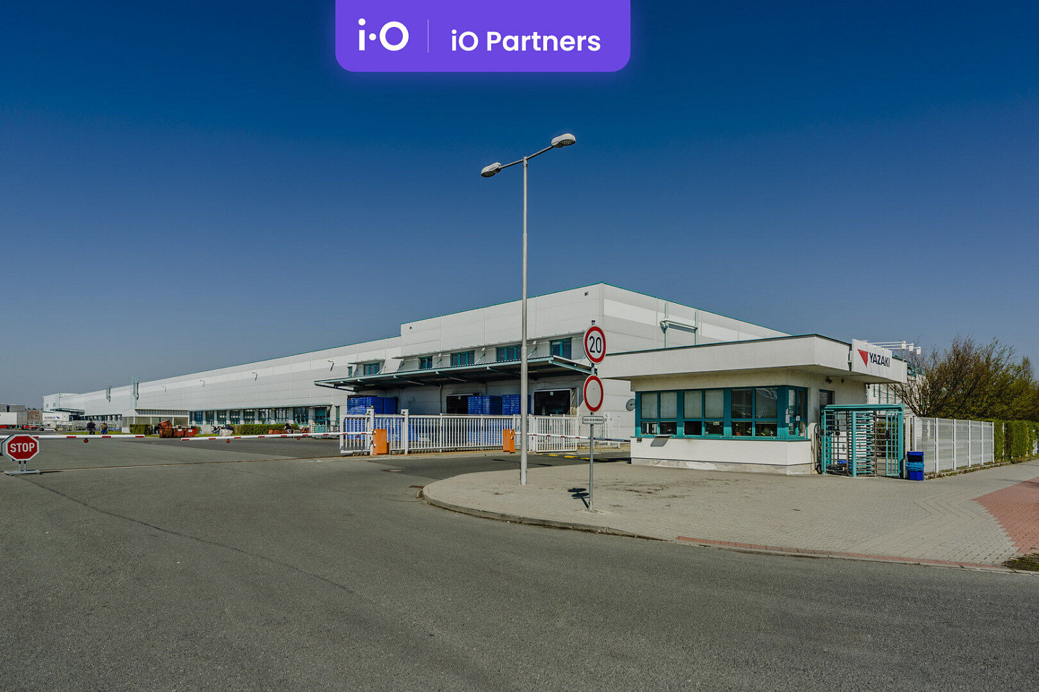 Pronájem skladovacích prostor 1 500 m² – fotografie 5