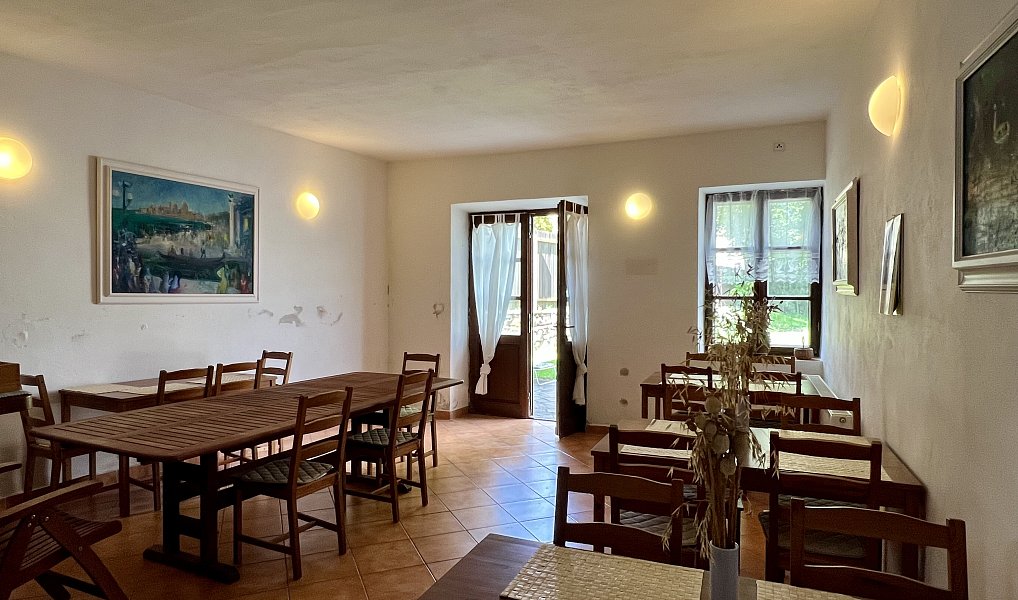 Prodej domu (jiného typu) 500 m² s pozemkem 632 m², Zlatá Koruna – náhled fotky 7