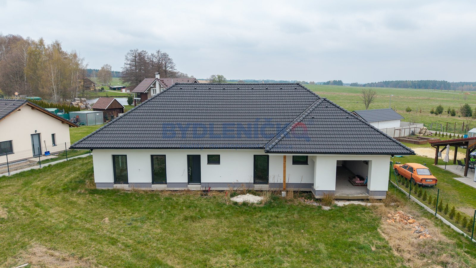 Prodej domu 193 m² s pozemkem 996 m² — photo 3