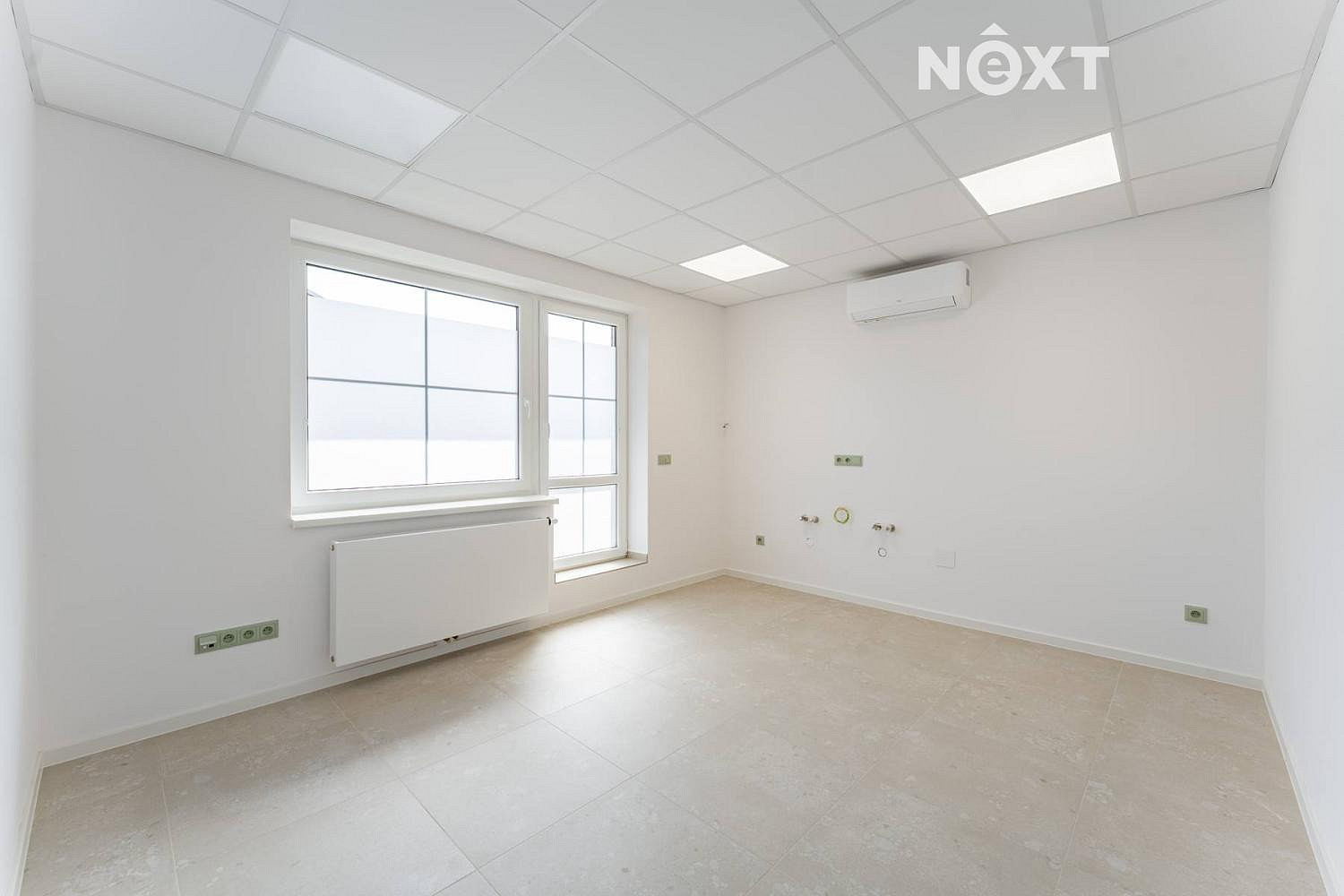 Pronájem komerčního objektu (jiného typu) 16 m²