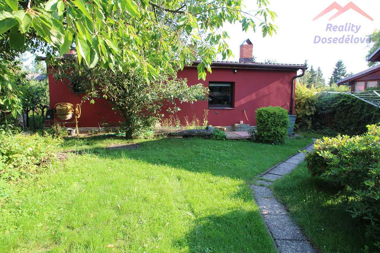 Prodej domu 94 m² s pozemkem 377 m² – fotografie 2