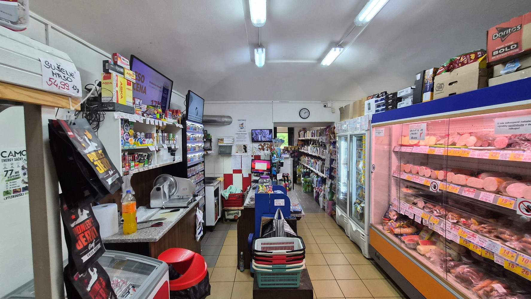 Prodej nájemního domu, činžáku 322 m² – fotografie 4