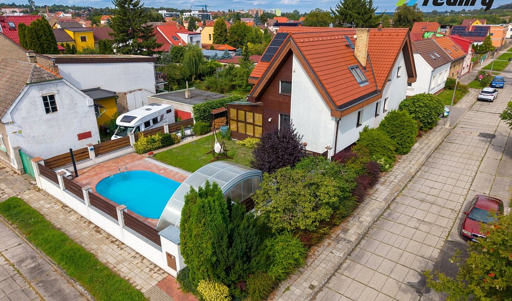 Prodej domu 271 m² s pozemkem 571 m², Lysá nad Labem – náhled fotky 2