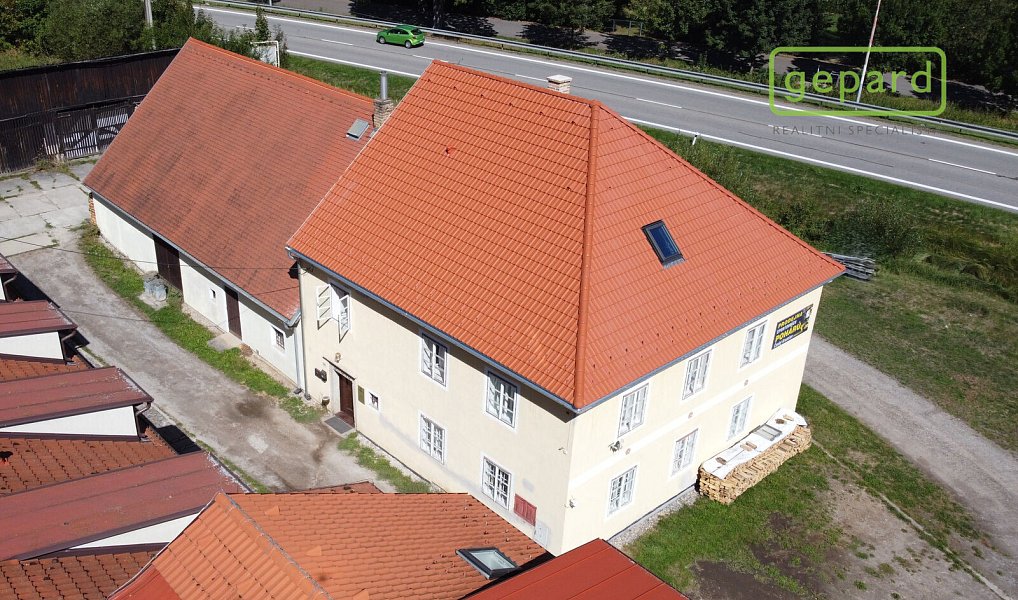 Prodej komerčního objektu (jiného typu) 270 m², Český Krumlov – náhled fotky 4