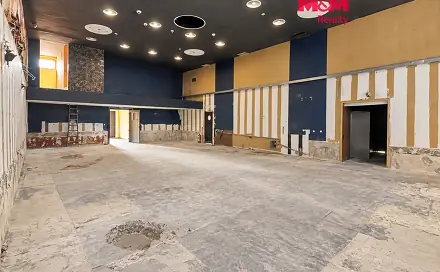 Pronájem obchodních prostor 237 m², Jesenice, okres Praha-západ