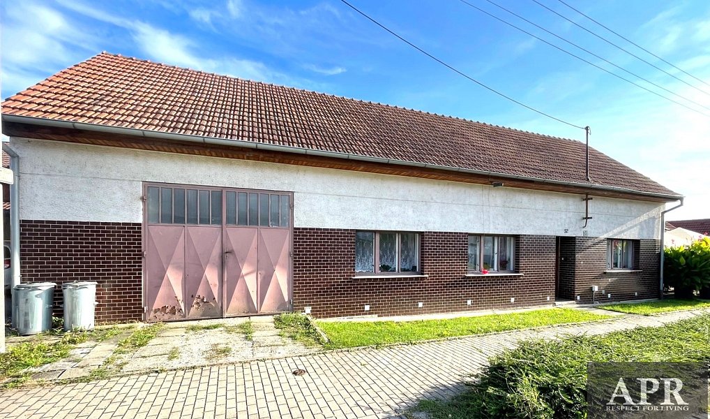 Prodej domu 120 m² s pozemkem 1 367 m², Záhorovice – náhled fotky 2