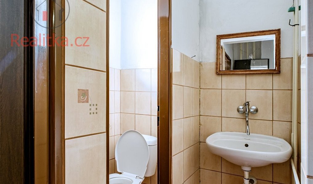 Prodej ubytovacího objektu 650 m², Deštné v Orlických horách – náhled fotky 13